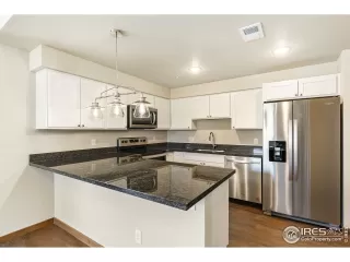 Photo #4: 958497 Listing