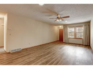 Photo #4: 958503 Listing