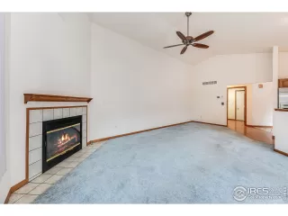 Photo #4: 958512 Listing