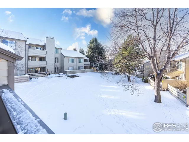 MLS: 958533 Condo For Sale