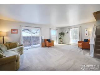 Photo #2: 958654 Listing