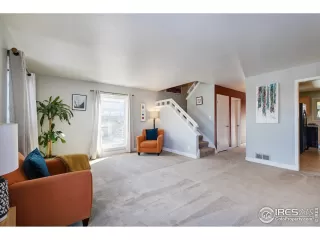 Photo #4: 958654 Listing