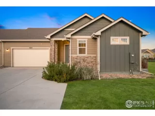 Photo #2: 958683 Listing