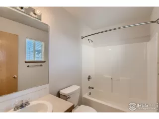 Photo #5: 958689 Listing