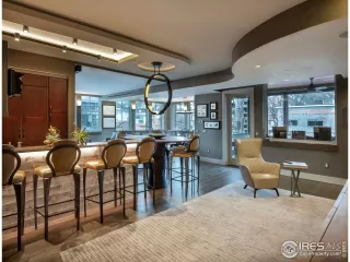 Photo #5: 958694 Listing