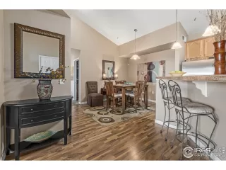 Photo #6: 958742 Listing