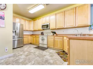 Photo #6: 958768 Listing