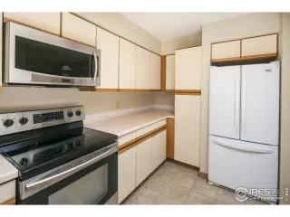 Photo #6: 958780 Listing