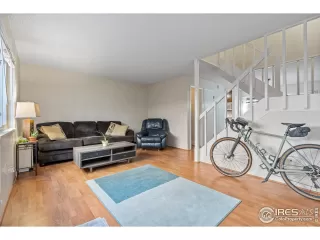 Photo #2: 958784 Listing