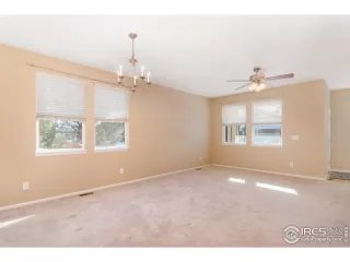 Photo #5: 958788 Listing