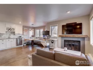 Photo #3: 958815 Listing 