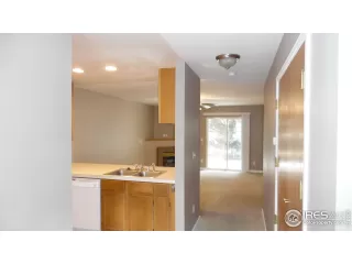 Photo #3: 958822 Listing