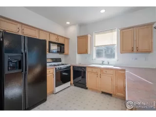 Photo #5: 958832 Listing