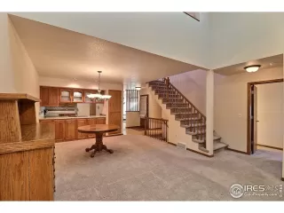 Photo #6: 958836 Listing