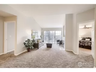 Photo #2: 958857 Listing