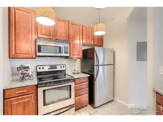 Photo #6: 958857 Listing