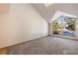 Photo #4: 958887 Listing