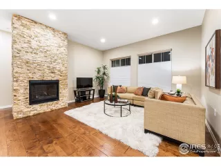 Photo #4: 958928 Listing