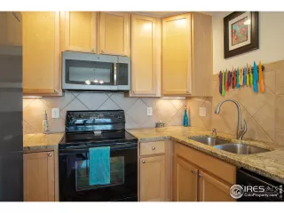 Photo #5: 959247 Listing