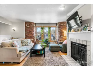 Photo #3: 959376 Listing