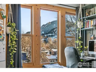 Photo #4: 959376 Listing