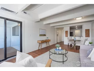 Photo #5: 959391 Listing