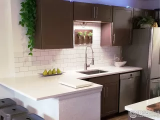 Photo #4: 959407 Listing