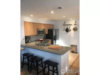 Photo #3: 959408 Listing