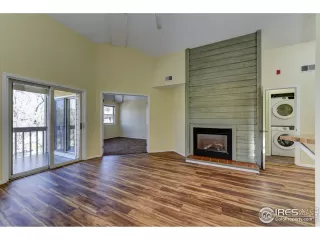 Photo #5: 959415 Listing 