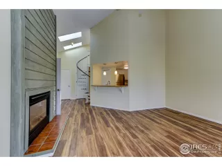 Photo #6: 959415 Listing 