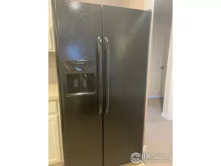 Photo #3: 959429 Listing