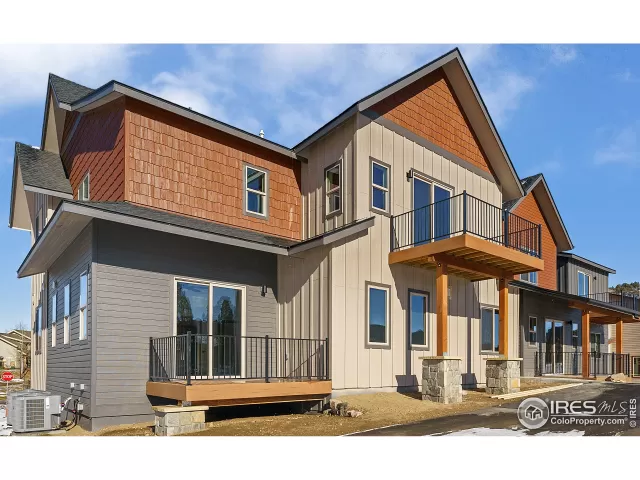 MLS: 959444 Condo For Sale