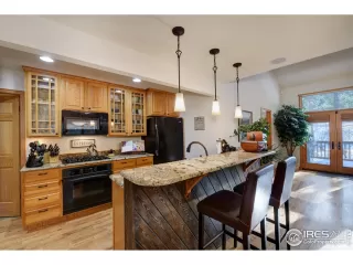 Photo #1: 959448 Listing