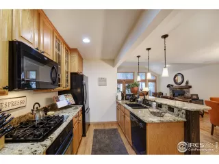 Photo #2: 959448 Listing