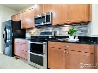 Photo #6: 959450 Listing