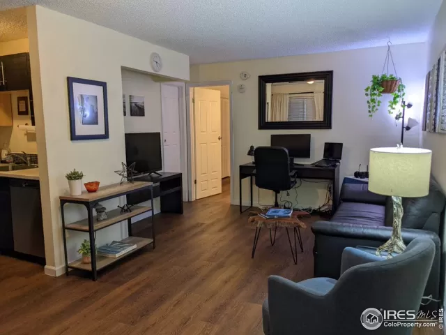 MLS: 959467 Condo For Sale