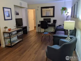 Photo #3: 959467 Listing