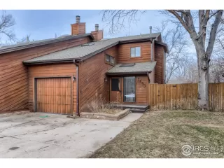 Photo #2: 959488 Listing