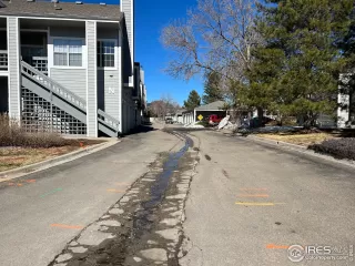 Photo #4: 959526 Listing