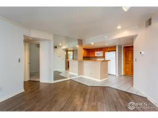 Photo #5: 959549 Listing 