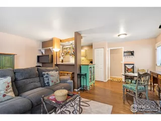 Photo #3: 959587 Listing