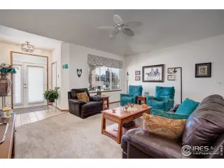 Photo #5: 959672 Listing