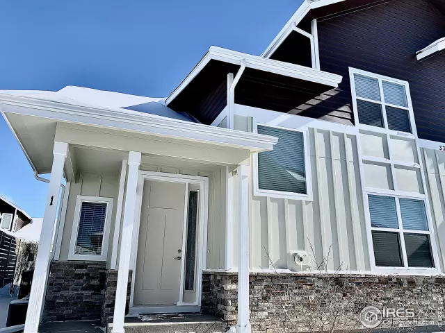 MLS: 959685 Condo For Sale