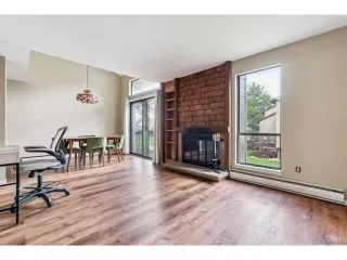 Photo #5: 9597595 Listing