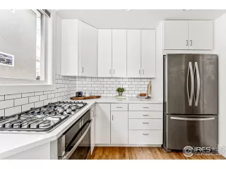 Photo #5: 959836 Listing 