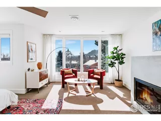 Photo #6: 959836 Listing 