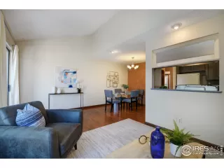 Photo #4: 959897 Listing