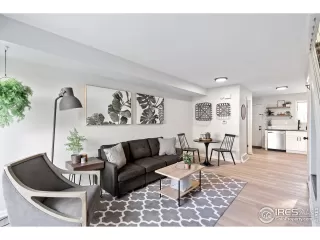 Photo #1: 959966 Listing