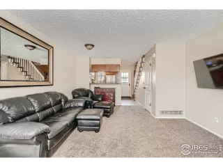 Photo #3: 959973 Listing