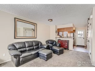 Photo #4: 959973 Listing